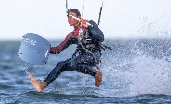 How many kite surfing lessons do I need?