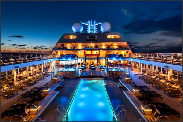 Seabourn Odyssey Reviews: Cruising in Elegance and Luxury