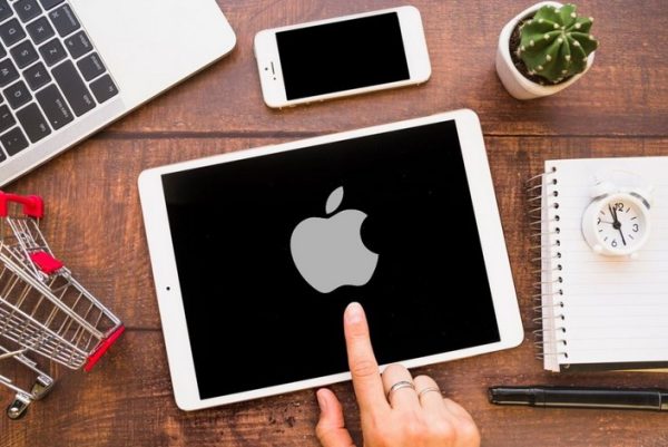 Free iPads for Students: Bridging the Digital Divide